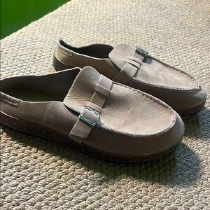 Men's Tan Loafers